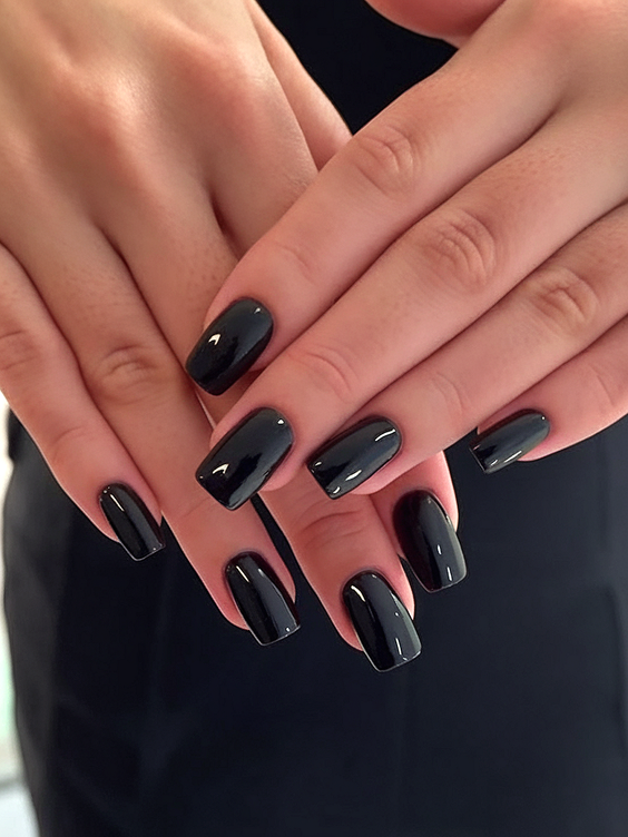 black nails ideas 2026 classic medium length