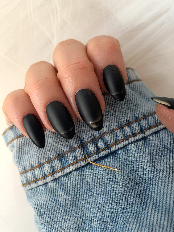 black nails ideas 2026 matte almond