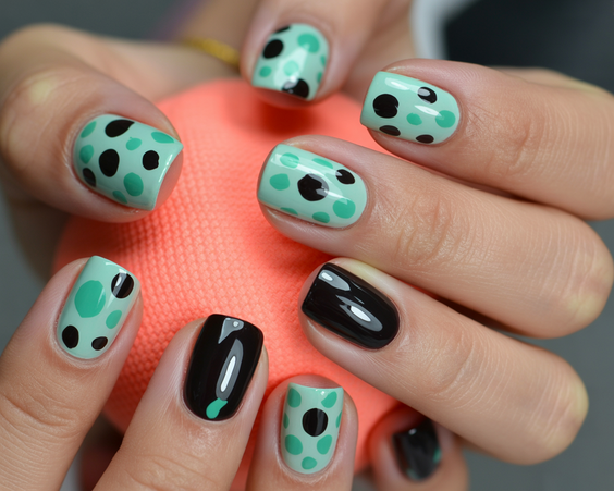 cute short nails 2026 mint black graphic