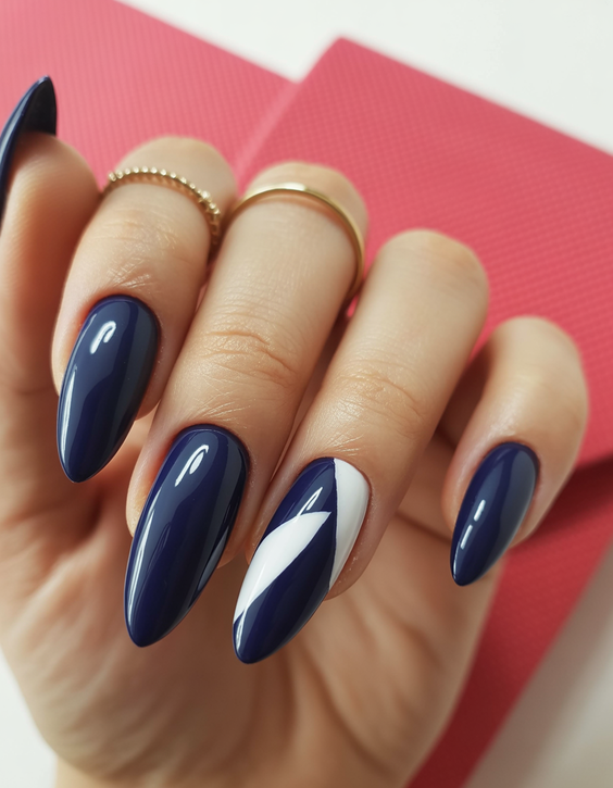 stylish almond nails 2026 navy french