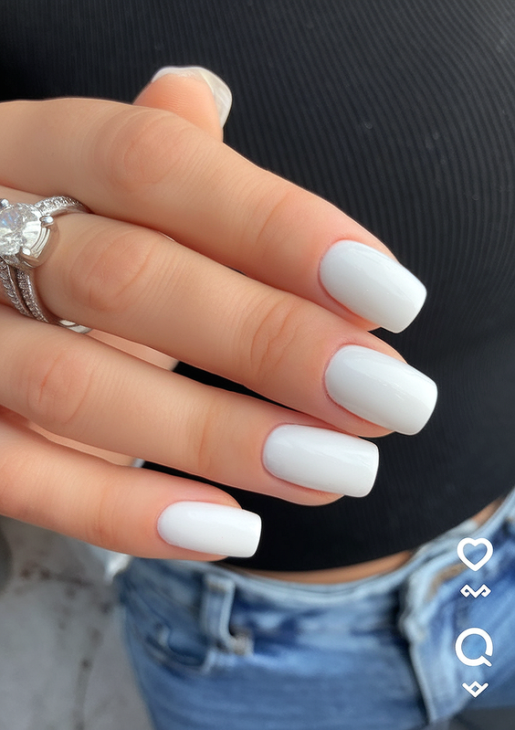 White Nails Trend 2026 – Clean, Milky, and Modern Design Ideas