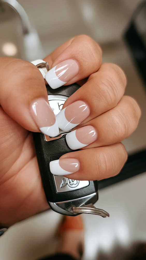 White Nails Trend 2026 – Clean, Milky, and Modern Design Ideas
