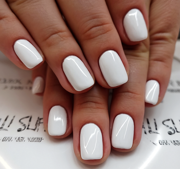 White Nails Trend 2026 – Clean, Milky, and Modern Design Ideas