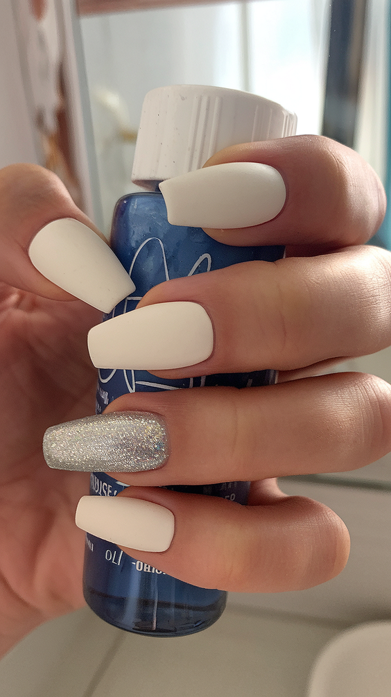 White Nails Trend 2026 – Clean, Milky, and Modern Design Ideas